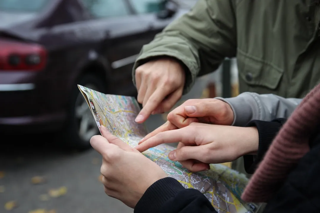 订单管理软件与发货管理软件功能对比：企业该如何选择适合的方案
